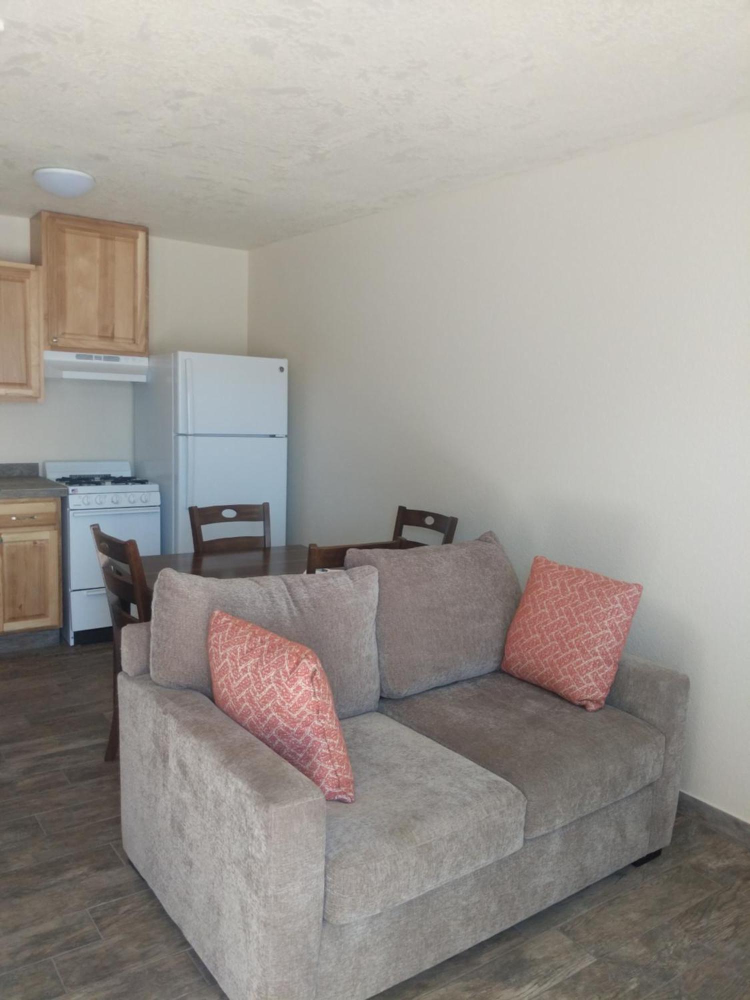 Little Daisy Motel Cottonwood Bilik gambar